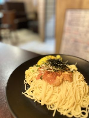 Marumi Sushi by null