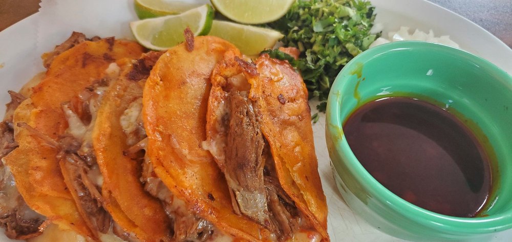Antojitos La Mexicana