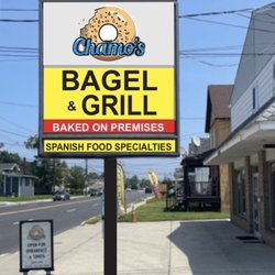 Chamo's Bagel & Grill
