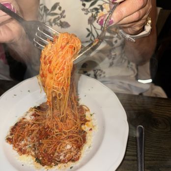 Sangiovese Ristorante - Capellini Pomodoro & Basilico - Italian Near Me - Indianapolis, Indiana Sangiovese Ristorante - Capellini Pomodoro & Basilico - Italian Near Me - Indianapolis, Indiana