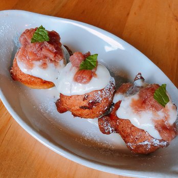 Mott St - Ricotta Donuts w/Strawberry Rhubarb - Asian Fusion Near Me - Chicago, Illinois Mott St - Ricotta Donuts w/Strawberry Rhubarb - Asian Fusion Near Me - Chicago, Illinois