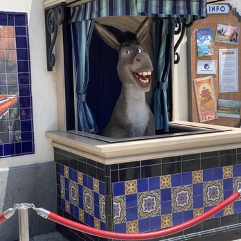 Universal Studios Hollywood - Talking Donkey - Amusement Parks Near Me - Universal City, California