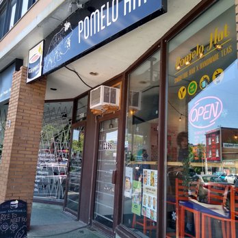 Pomelo Hat - New storefront. They are co-located with Kiramaki Sushi. - Bubble Tea Near Me - Ottawa, Ontario Pomelo Hat - New storefront. They are co-located with Kiramaki Sushi. - Bubble Tea Near Me - Ottawa, Ontario