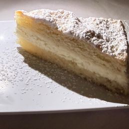 White Lemon Cake