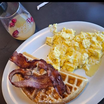 Eggs Up Grill - Breakfast & Brunch Near Me - Gastonia, North Carolina