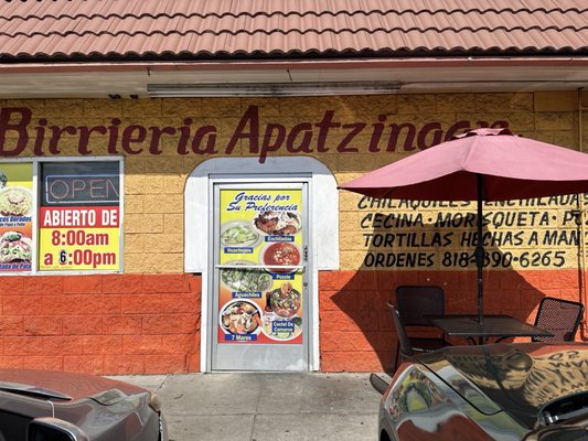 Birrieria Apatzingan by null