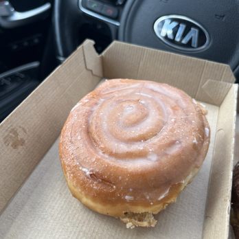 Dunkin' - Coffee Roll - Donuts Near Me - Pearl City, Hawaii Dunkin' - Coffee Roll - Donuts Near Me - Pearl City, Hawaii