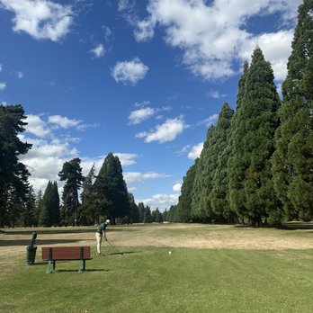 Oak Knoll Golf Course - Golf Near Me - Independence, Oregon