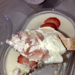 Nonna Lia - Strawberry tiramisu