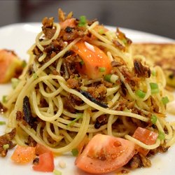 Lula's House of Kare-Kare - Garlicky Tinapa Pasta