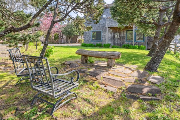 Inn at Manzanita by null