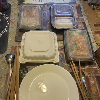 Thai Taste Kitchen - Thai Near Me - Oakland, California