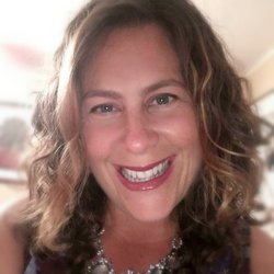 Jill Davis - It is my belief that positive energy and true spiritual healing come from within.  My passion is to assist the soul in finding true joy. ​