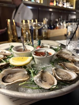 Sinatra Bar & Lounge by null