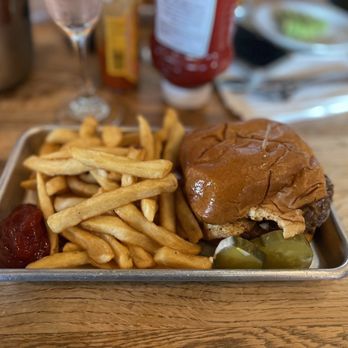 Fratelli Cafe - Tom Tom Burger - Coffee & Tea Near Me - Los Angeles, California Fratelli Cafe - Tom Tom Burger - Coffee & Tea Near Me - Los Angeles, California