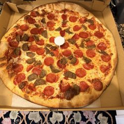 Famulari's Pizzeria - West Ashley - New York Style Pepperoni and Meatball Pizza!!