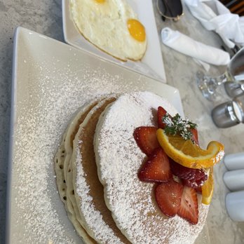 Cafe Mimosa - Pancakes - Breakfast & Brunch Near Me - Santa Rosa, California