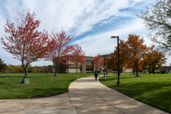METROPOLITAN COMMUNITY COLLEGE - MAPLE WOODS - Updated August 2025 - 11 ...