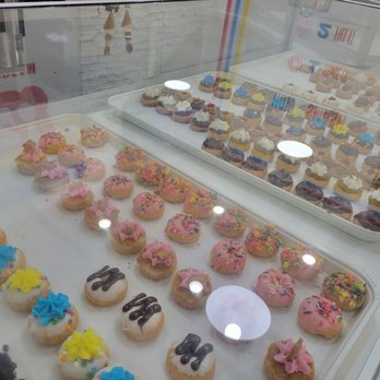 Yonutz - Mini donuts - Donuts Near Me - Las Vegas, Nevada Yonutz - Mini donuts - Donuts Near Me - Las Vegas, Nevada