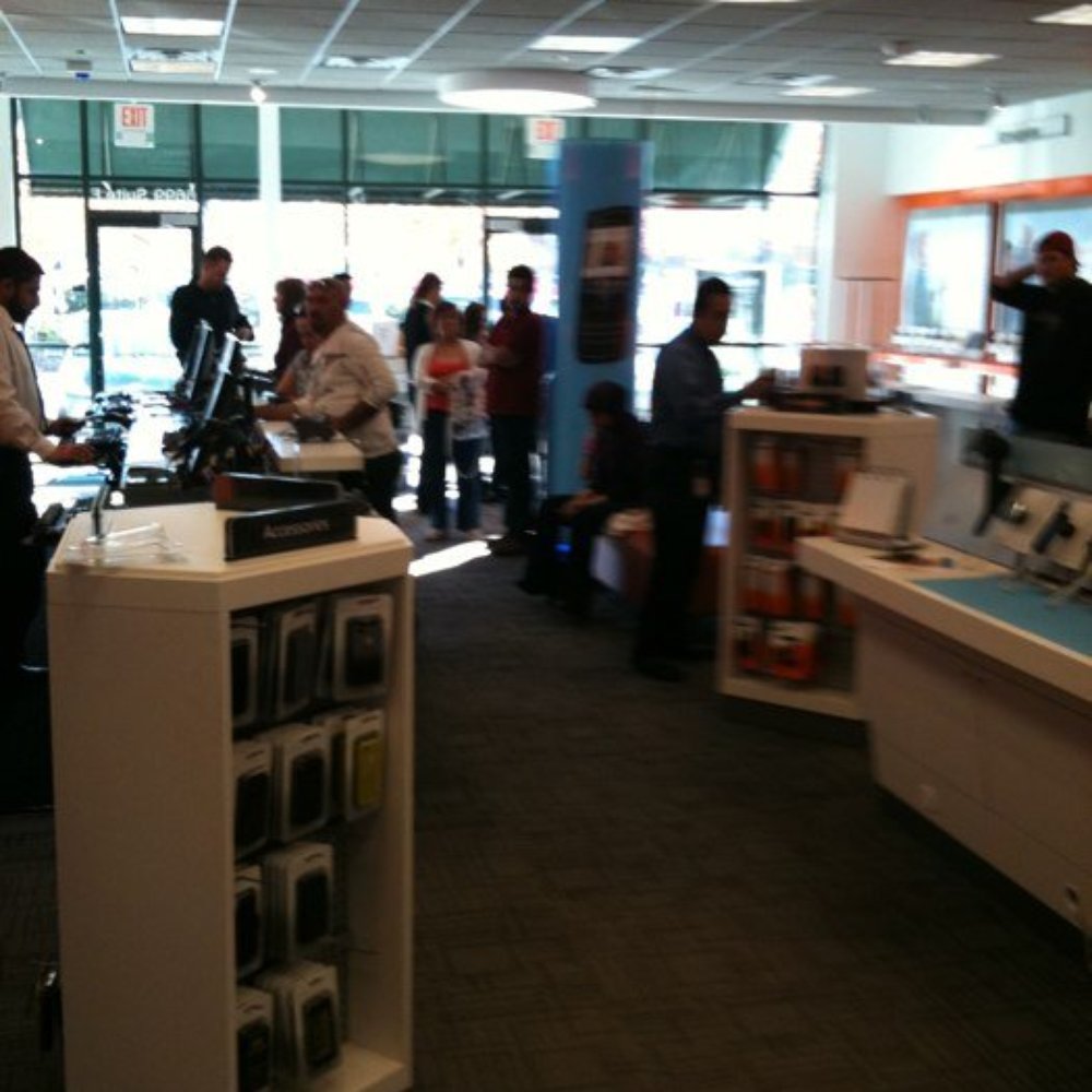 AT&T Store - Mobile Phones Near Me - Springfield, Virginia
