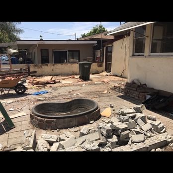 Mendoza's Supreme Landscape Design - Backyard before - Landscape Architects or Designers Near Me