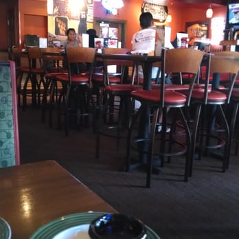 Applebee's Grill + Bar - American Near Me - Apple Valley, California