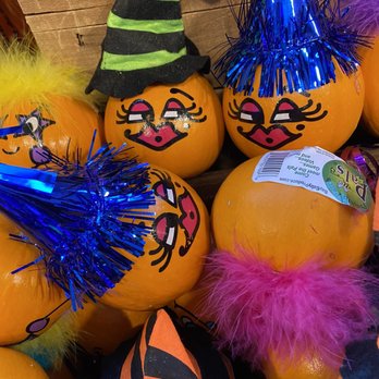 Wegmans - a pile of halloween pumpkins - Grocery Near Me - Canandaigua, New York
