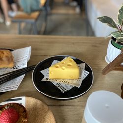 Wicked Cafe & Bakery - Cheesecake