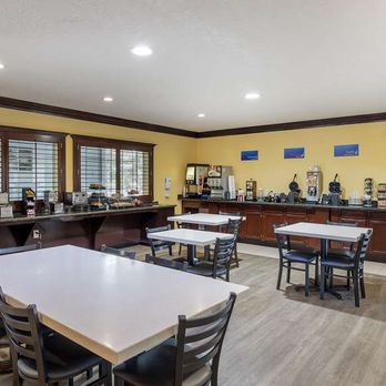 Best Western Anthony/West El Paso - Breakfast Area - Hotels Near Me - Anthony, Texas Best Western Anthony/West El Paso - Breakfast Area - Hotels Near Me - Anthony, Texas