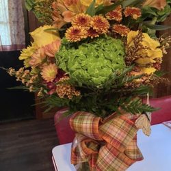 Ann's Flowers Gifts Jewelry & Nursery - Fall arrangement