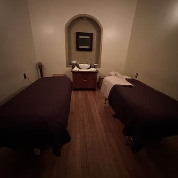 rA Organic Spa - Day Spas Near Me - Burbank, California