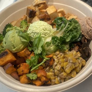Nom - Asian Fusion Near Me - San Juan Capistrano, California
