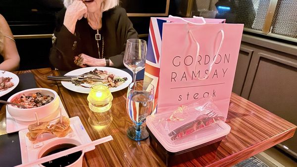 Gordon Ramsay Steak by null