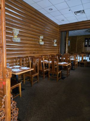 Four Seasons Chinese Restaurant by null