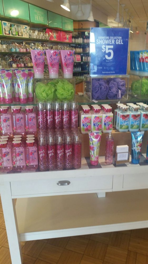 BATH & BODY WORKS Updated October 2024 2688 Brice Rd, Reynoldsburg
