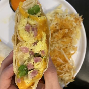 Brunch House - Breakfast & Brunch Near Me - Muskegon, Michigan