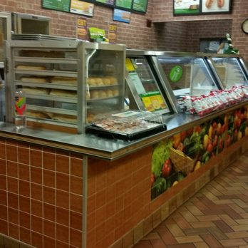 Subway - Tuesday is roasted chicken. It's less than $3 with tax - Fast Food Near Me - Phoenix, Arizona