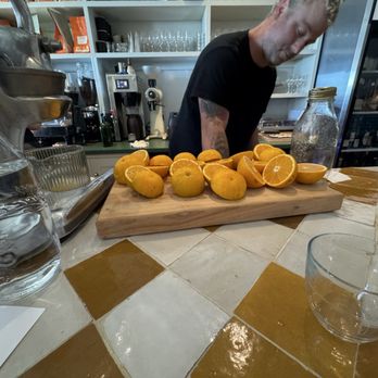 Bar Betsy - Bars Near Me - Altadena, California