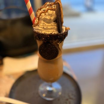 SHAKE NO EIGHT - Updated December 2025 - 231 Photos & 111 Reviews