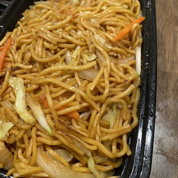 Gen Sushi - Chicken lo mein - Sushi Bars Near Me - Battle Ground, Washington