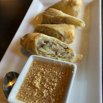 Coconut Thai - Saint Paul - Veggie and pork egg rolls - Thai Near Me - Saint Paul, Minnesota Coconut Thai - Saint Paul - Veggie and pork egg rolls - Thai Near Me - Saint Paul, Minnesota