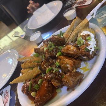 Central Station - The sampler- whole lotta food and varieties of finger foods combine. - Barbeque Near Me - Fillmore, California