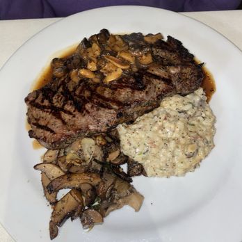 Signature Grill - Seafood Near Me - Edmond, Oklahoma Signature Grill - Seafood Near Me - Edmond, Oklahoma