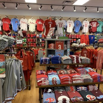 Rally House - Sports Wear Near Me - Allentown, Pennsylvania