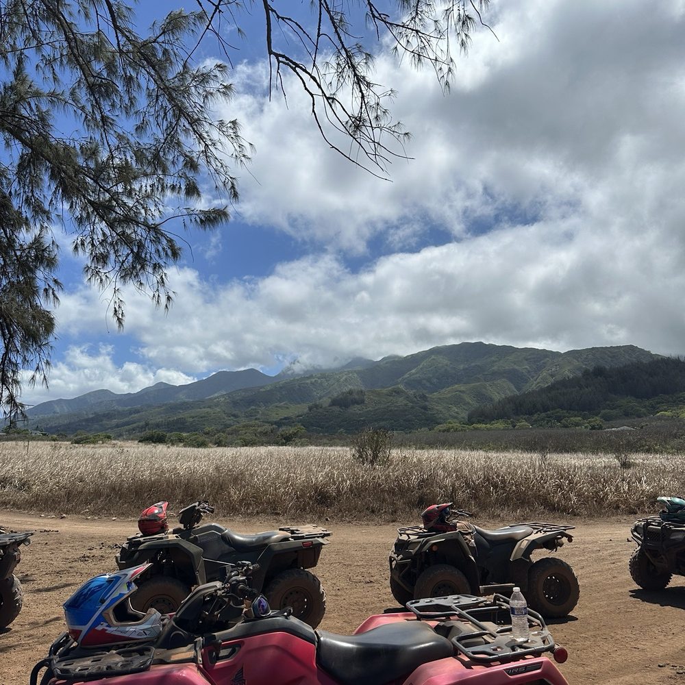 Maui Mountain Activities - Getting a break - Horseback Riding Near Me - Wailuku, Hawaii