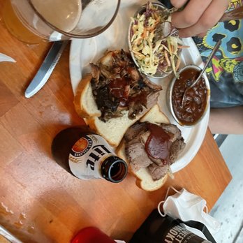 Smoke Daddy - Smoked Meat Platter - Barbeque Near Me - Chicago, Illinois Smoke Daddy - Smoked Meat Platter - Barbeque Near Me - Chicago, Illinois