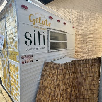 Bright Scoops - Gelato Near Me - Austin, Texas