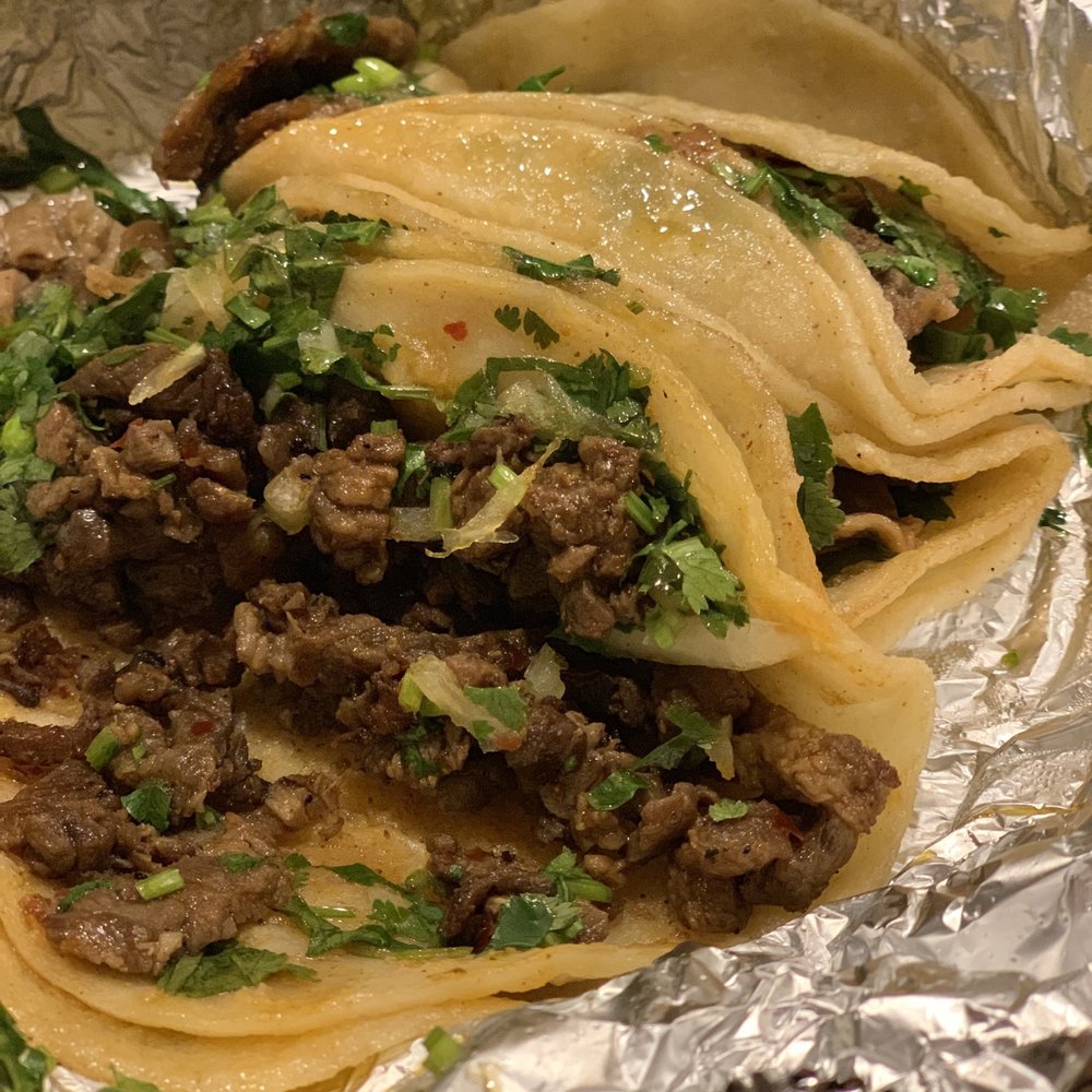 Tacos Para 2 - a close up of a taco - Food Trucks Near Me - Reno, Nevada Tacos Para 2 - a close up of a taco - Food Trucks Near Me - Reno, Nevada