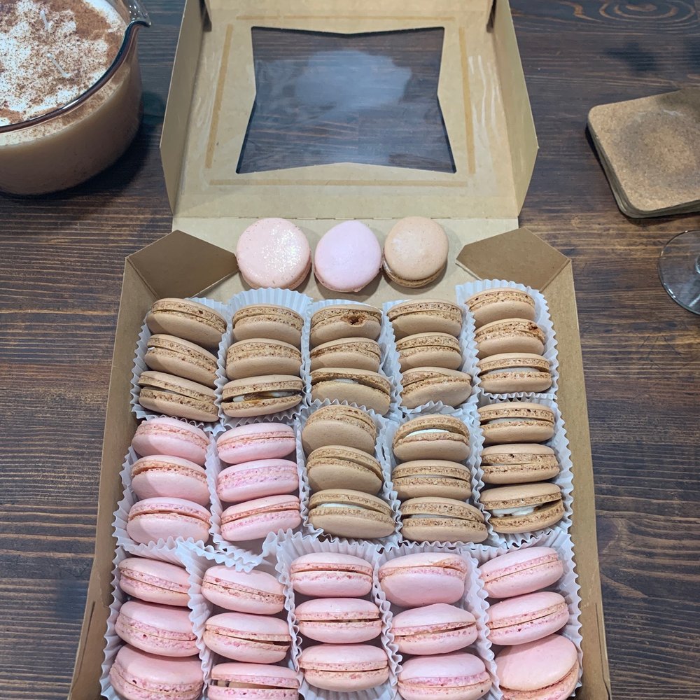 Strawberry milk cookie dough and caramel macchiato macarons Strawberry milk cookie dough and caramel macchiato macarons