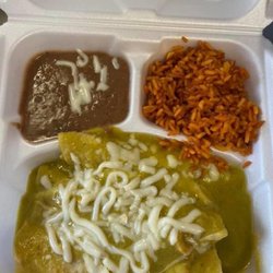 Los Saguaros Mexican Restaurant - Green Chicken Enchiladas